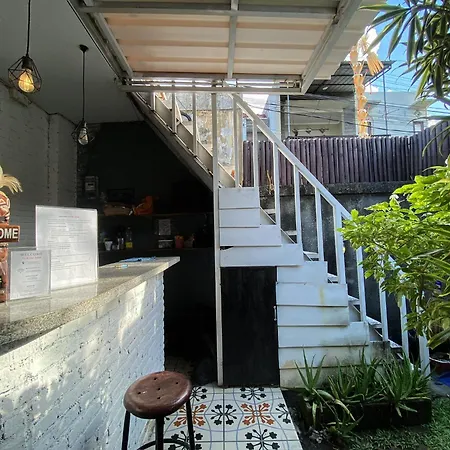 Jalak Merah Apartment